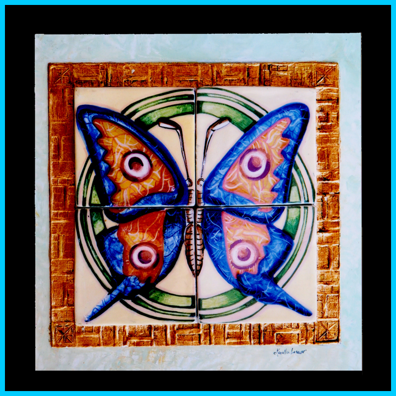 Al momento stai visualizzando Farfalla Mosaico in ceramica